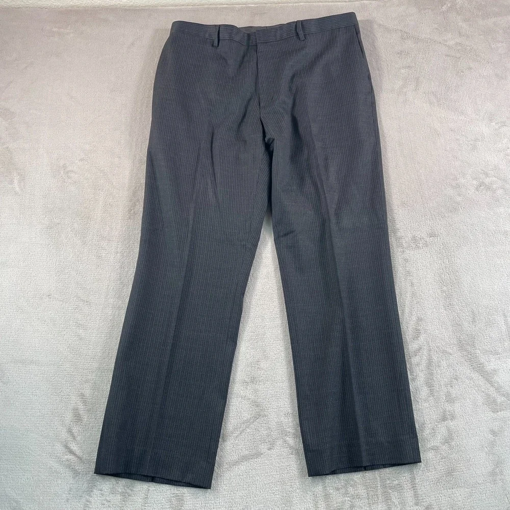 Banana Republic Classic Fit Pants Men 36x31 Grey Striped‎ Wool Straight Leg